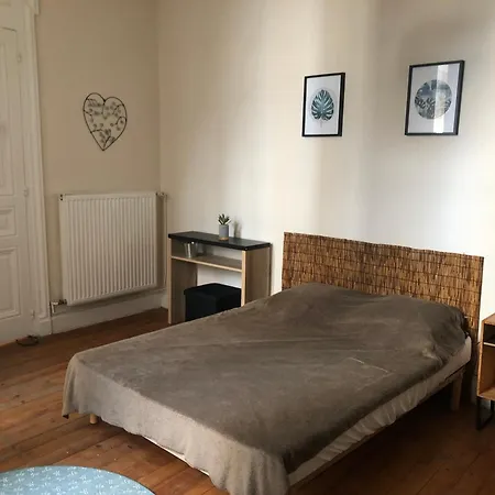 Au Coeur Du Beaujolais Apartment